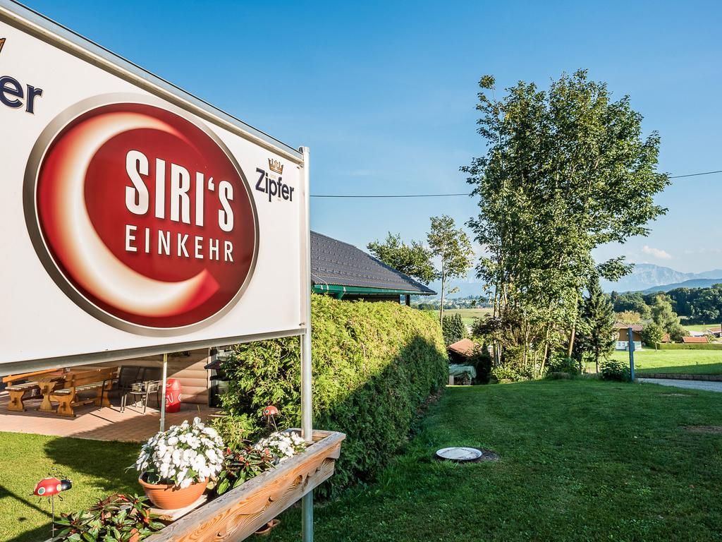 Hotel Siri'S Einkehr Sankt Georgen im Attergau Esterno foto